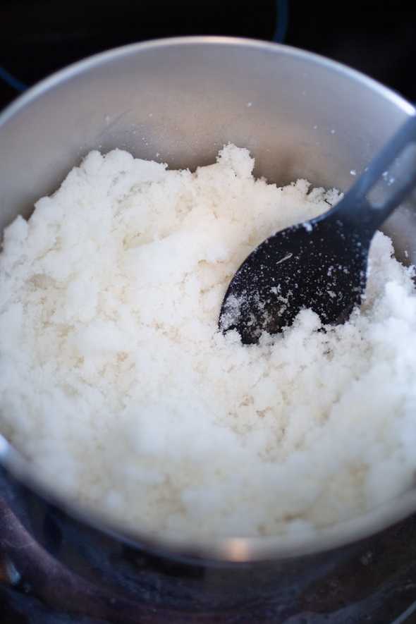 pan filled with water and sugar